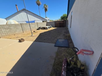 7225 Tuckey Ln, Glendale, AZ 85303