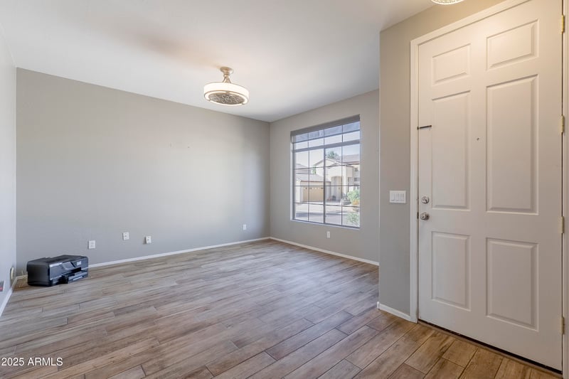 7227 Northridge St, Mesa, AZ 85207