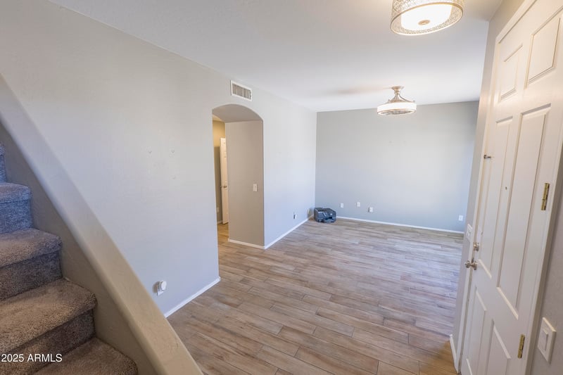 7227 Northridge St, Mesa, AZ 85207