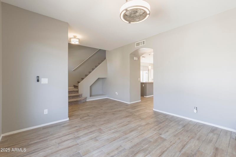 7227 Northridge St, Mesa, AZ 85207