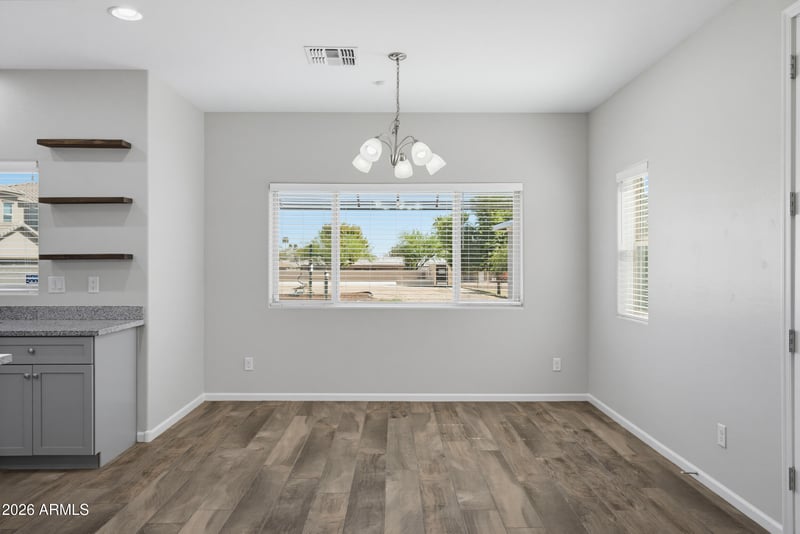 7227 17th Dr, Phoenix, AZ 85041