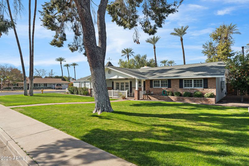 7228 N 11th Ave, Phoenix, AZ 85021