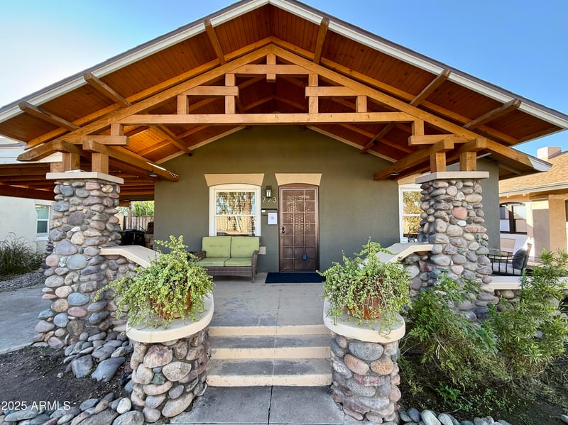 723 Moreland St, Phoenix, AZ 85006