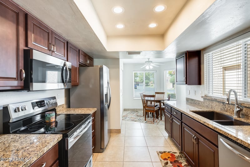 723 Palo Verde Way, Mesa, AZ 85208