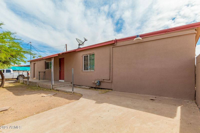 723 S 37th Ave, Phoenix, AZ 85009