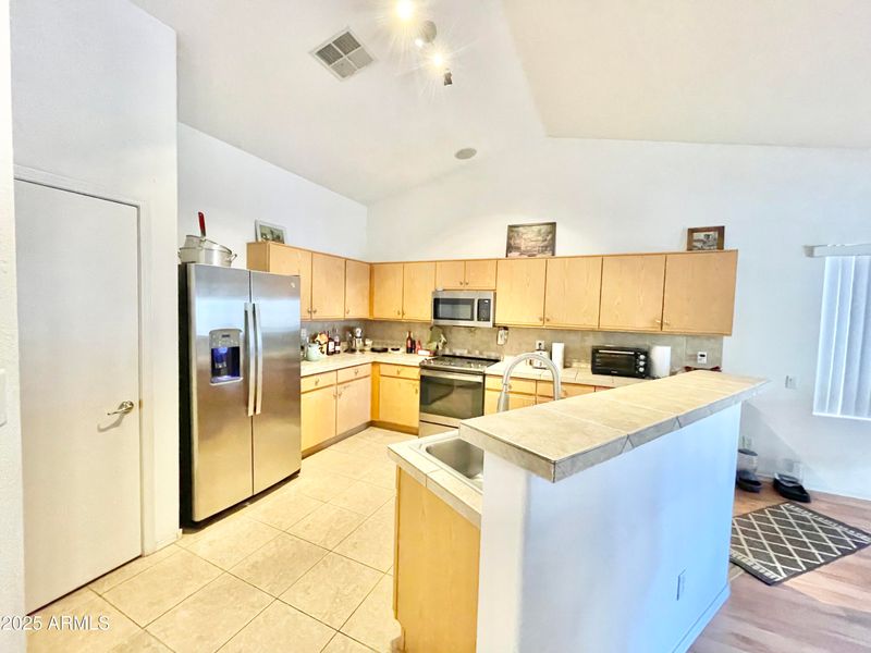 723 S Weaver Dr, Apache Junction, AZ 85120