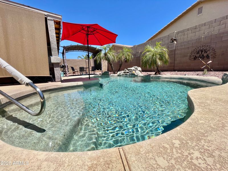723 S Weaver Dr, Apache Junction, AZ 85120