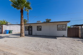 723 Sunnyslope Ln, Phoenix, AZ 85020