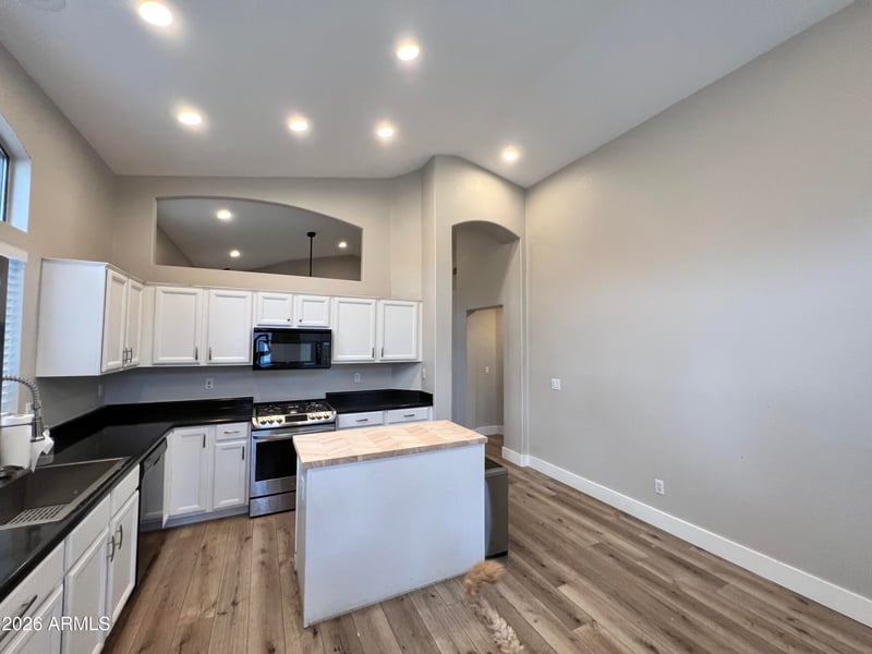 723 Whitten St, Chandler, AZ 85225