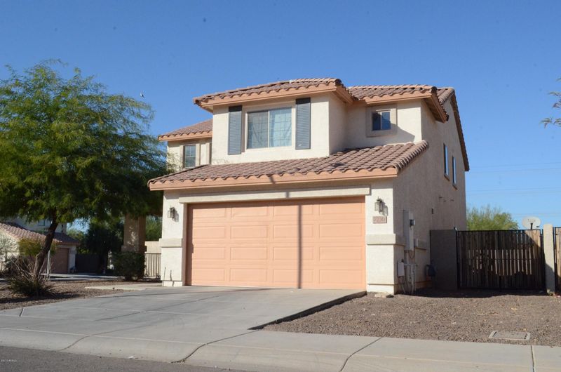 7230 W Raymond St, Phoenix, AZ 85043