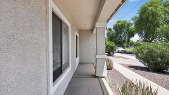 7230 W Sheila Ln, Phoenix, AZ 85033