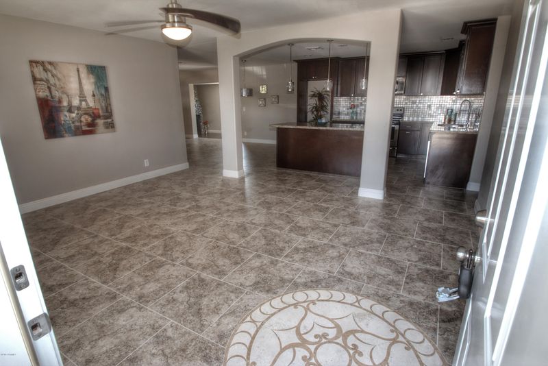 7232 E Mckinley St, Scottsdale, AZ 85257