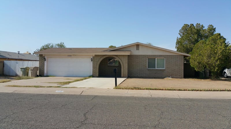 7232 W Rose Ln, Glendale, AZ 85303