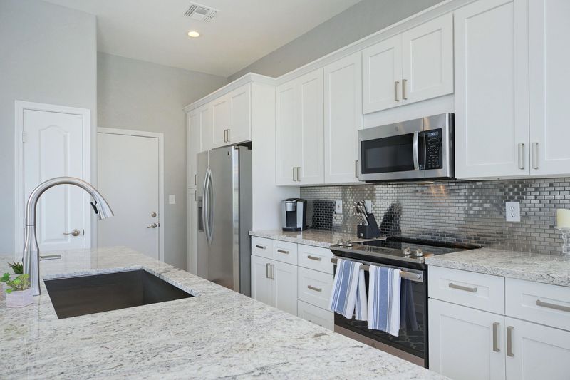 7233 E Fledgling Dr, Scottsdale, AZ 85255