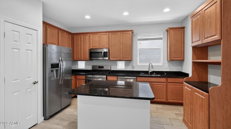 7233 E Osage Ave, Mesa, AZ 85212