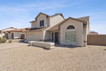 7233 Corrine Dr, Peoria, AZ 85381