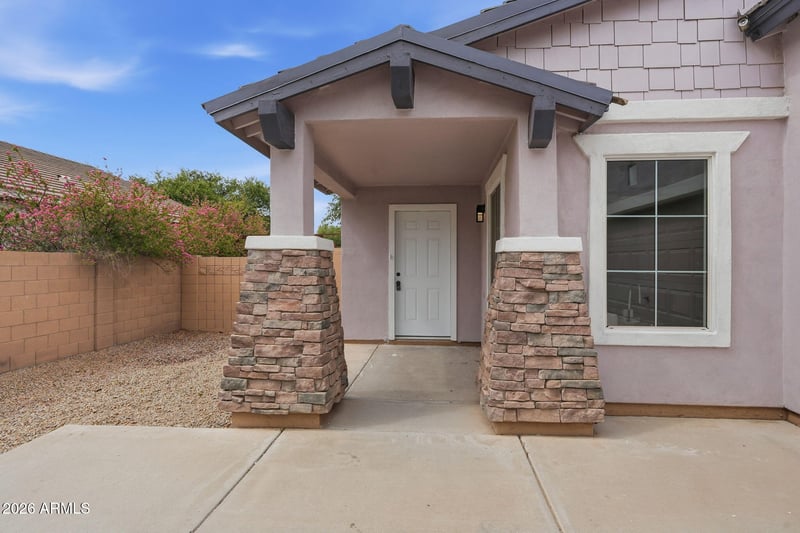 7234 W Vista Ave, Glendale, AZ 85303