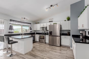 7235 Flower St, Phoenix, AZ 85033
