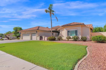 7236 Voltaire Ave, Peoria, AZ 85381