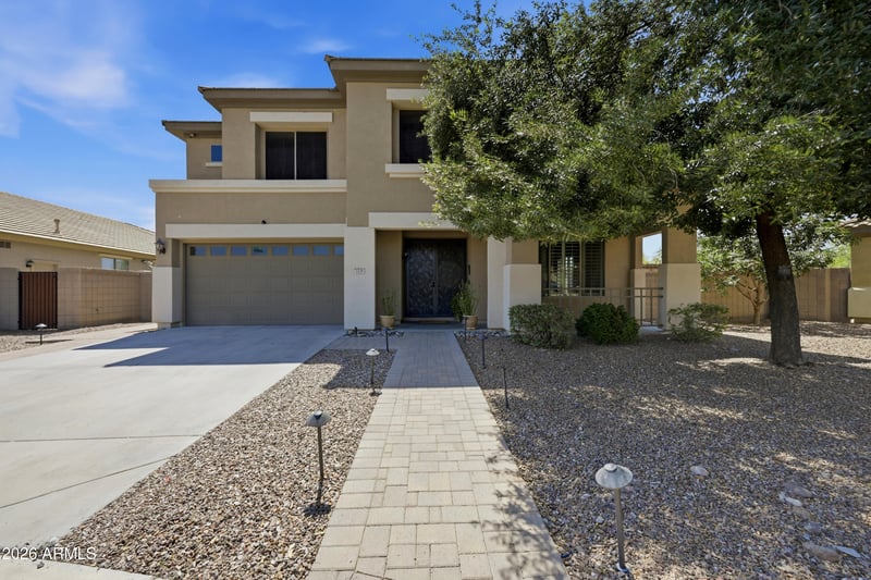 7238 N 88th Ln, Glendale, AZ 85305