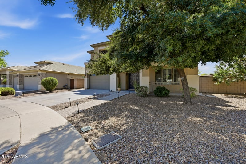 7238 N 88th Ln, Glendale, AZ 85305