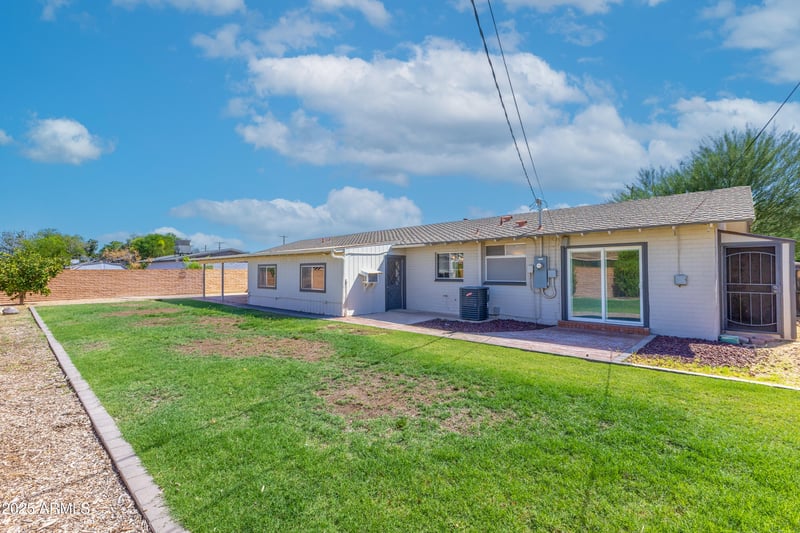 724 6th St, Mesa, AZ 85203