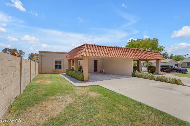 724 E Oxford Dr, Tempe, AZ 85283
