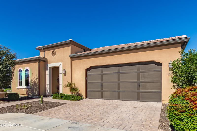 724 Snowy Farm Dr, Queen Creek, AZ 85140