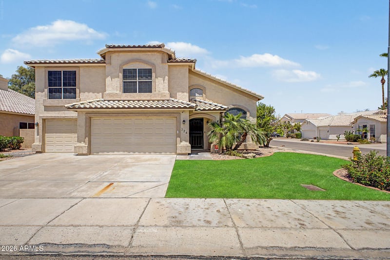 724 Sandra Ter, Phoenix, AZ 85023