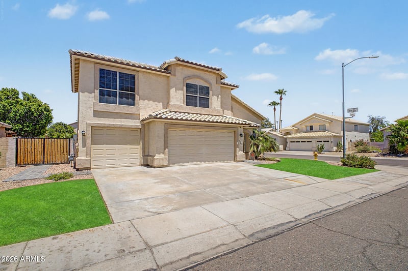 724 Sandra Ter, Phoenix, AZ 85023