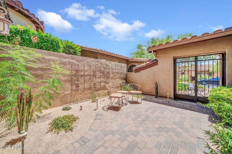 7240 Aurora Dr, Scottsdale, AZ 85266