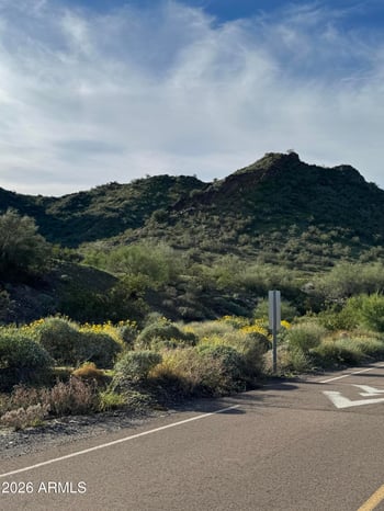 7240 Dreamy Draw Dr #114, Phoenix, AZ 85020