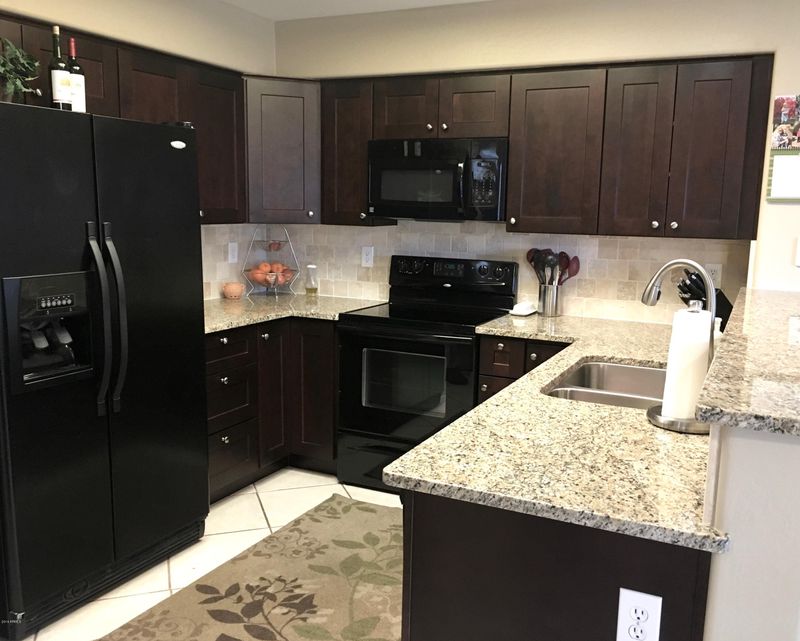 7240 E Kramer St, Mesa, AZ 85207