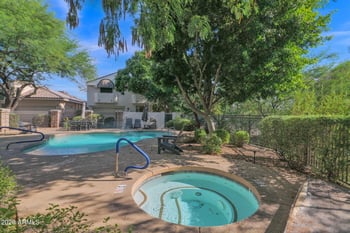 7240 Dreamy Draw Dr #113, Phoenix, AZ 85020