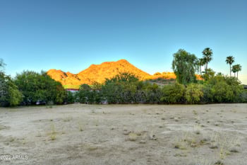 7241 47th St #11, Paradise Valley, AZ 85253