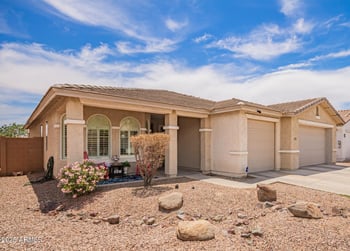 7241 Donner Dr, Laveen, AZ 85339