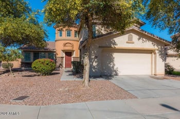 7242 Ellis St, Laveen, AZ 85339