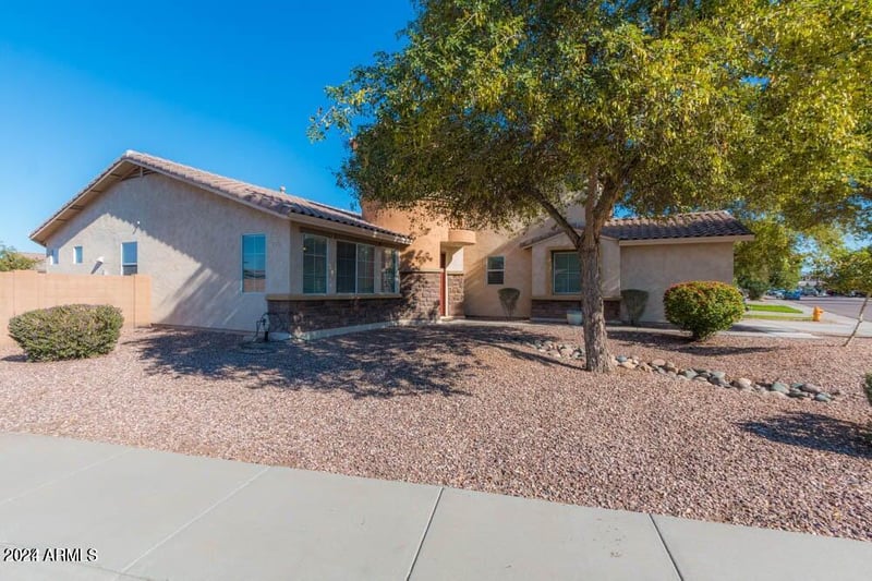 7242 Ellis St, Laveen, AZ 85339