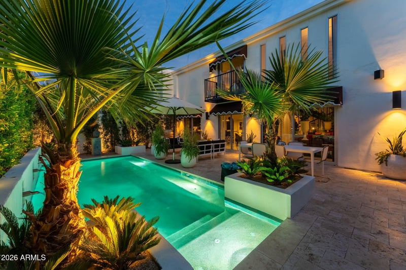 7242 Joshua Tree Ln, Scottsdale, AZ 85250