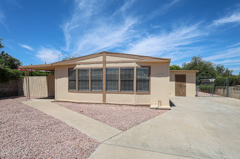 7242 S 41st St, Phoenix, AZ 85042