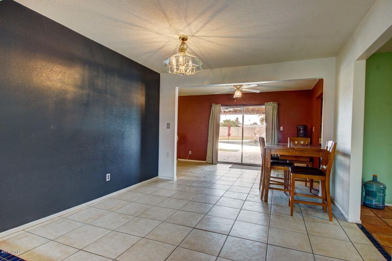 7242 W Villa Rita Dr, Glendale, AZ 85308