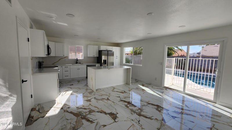7243 Sierra St, Peoria, AZ 85345