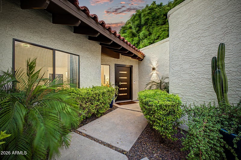 7244 E Solano Dr, Scottsdale, AZ 85250