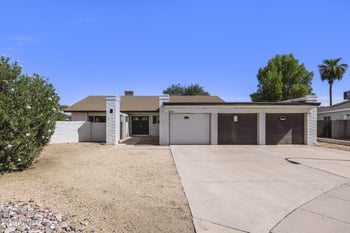 7244 N 46th Ave, Glendale, AZ 85301