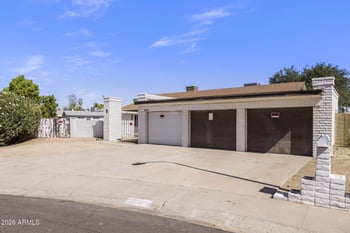 7244 N 46th Ave, Glendale, AZ 85301