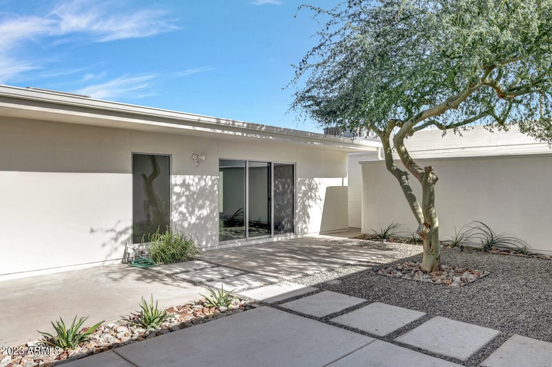 7245 E Joshua Tree Ln, Scottsdale, AZ 85250