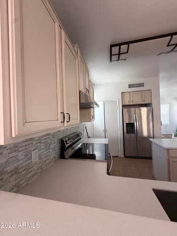 7245 S 41st Dr, Phoenix, AZ 85041