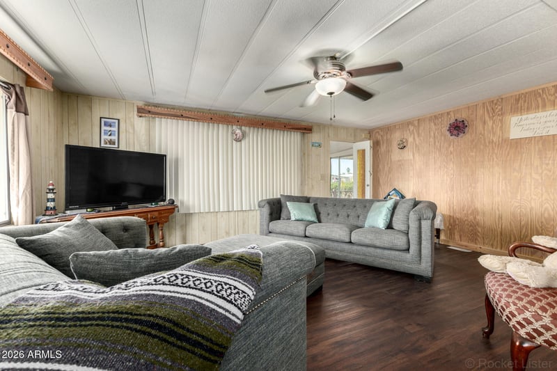 7246 Birchwood Ave, Mesa, AZ 85208