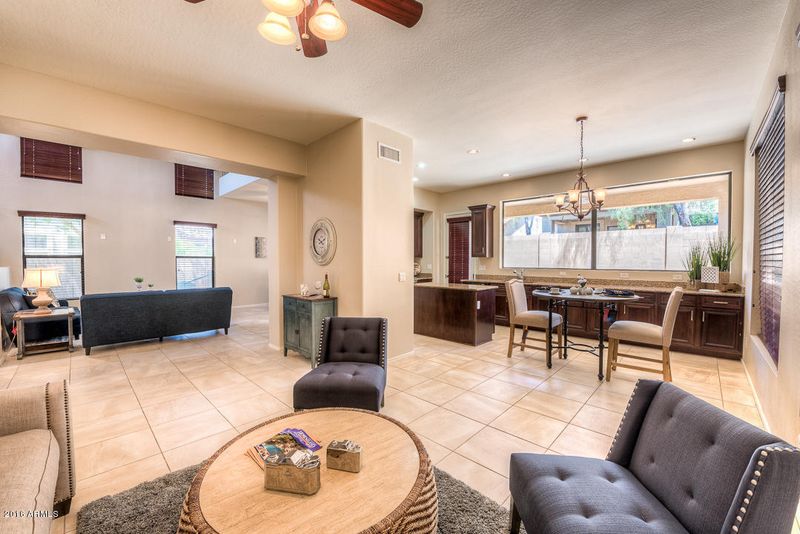 7246 E Norland St, Mesa, AZ 85207