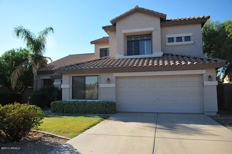 7247 W Dreyfus Dr, Peoria, AZ 85381